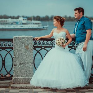 Свадебное фото на Волге
