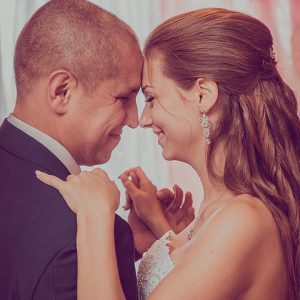 танец молодоженов на свадьбе